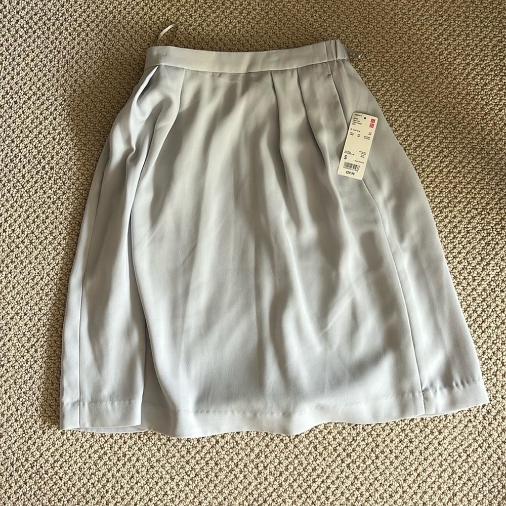 Light gray Uniqlo Skirt